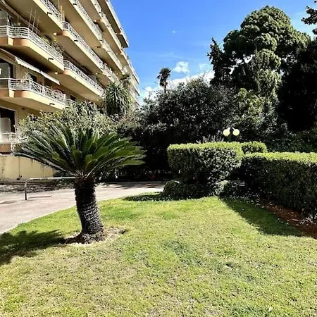 Apartmán Mirabeau - De Luxe De 100m2 Avec Terrasse